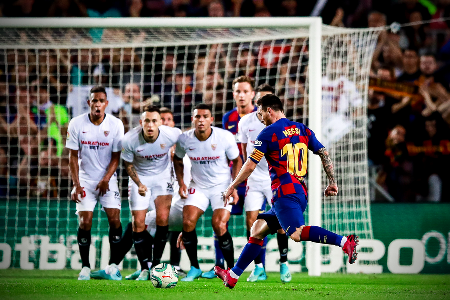 messi free kick wallpaper 0037