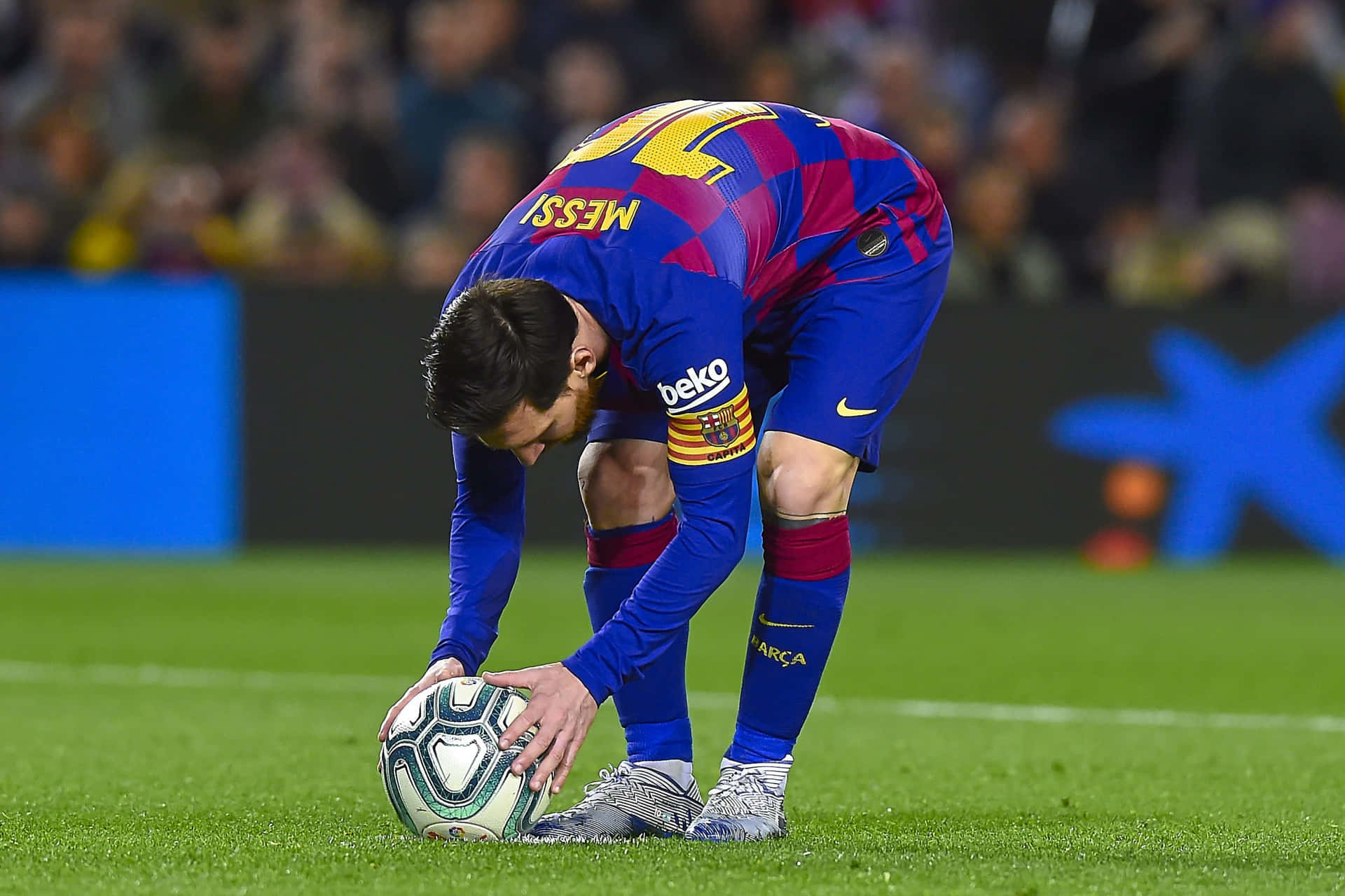 messi free kick wallpaper 0043