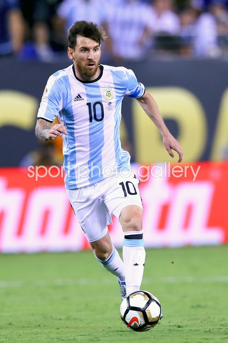 messi full picture 0010