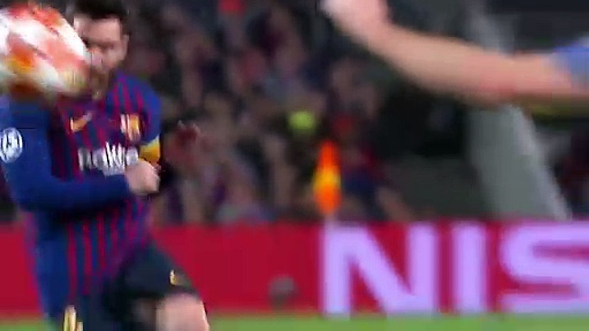 messi gif free-kick 0018