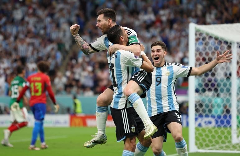 Messi in Mexico appearance