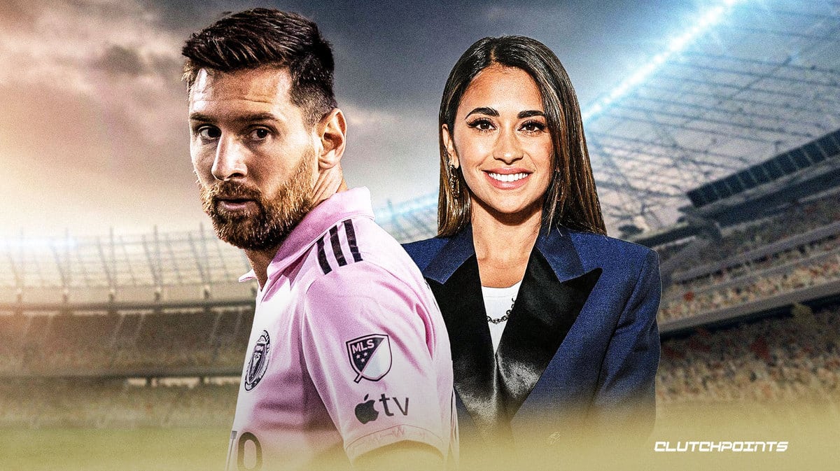 messi kissed 0063