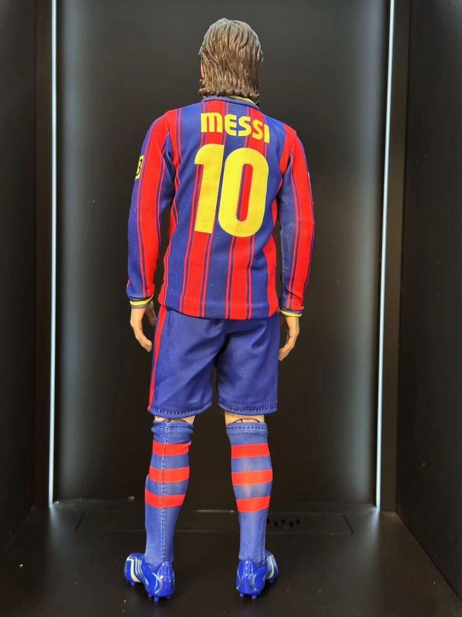messi model photos 0054