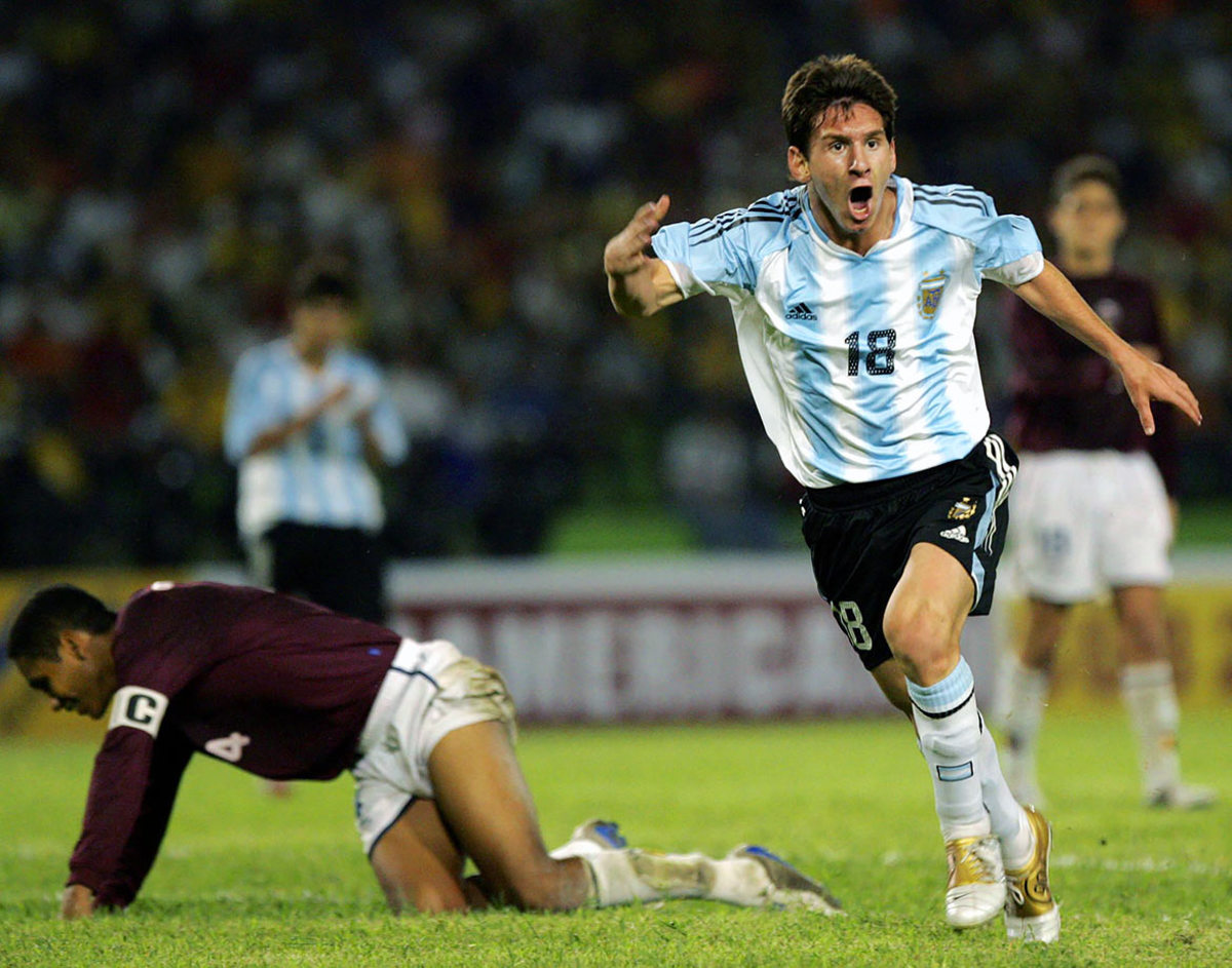 messi old photos 0033