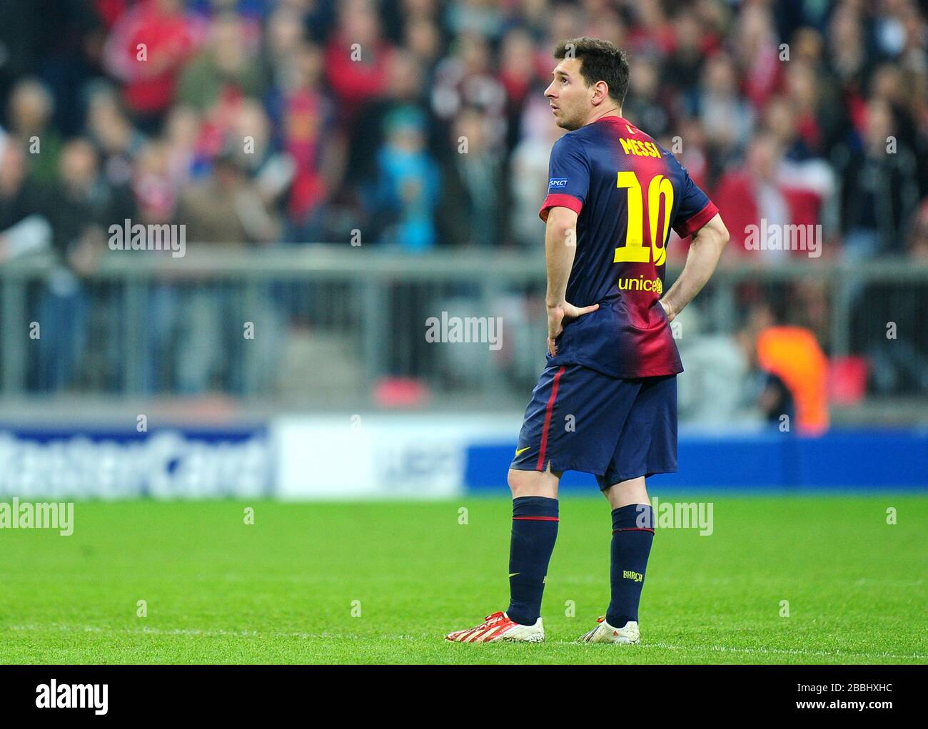 messi side view 0029