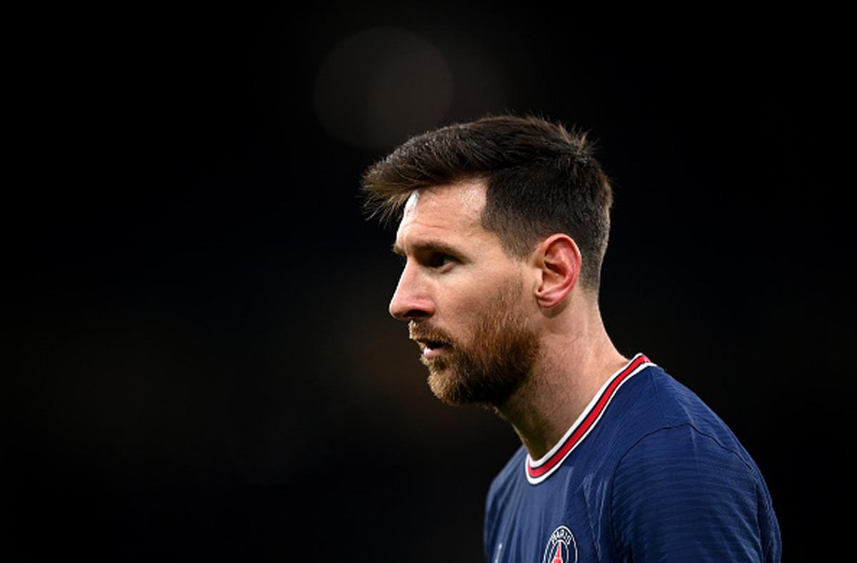 messi side view 0040