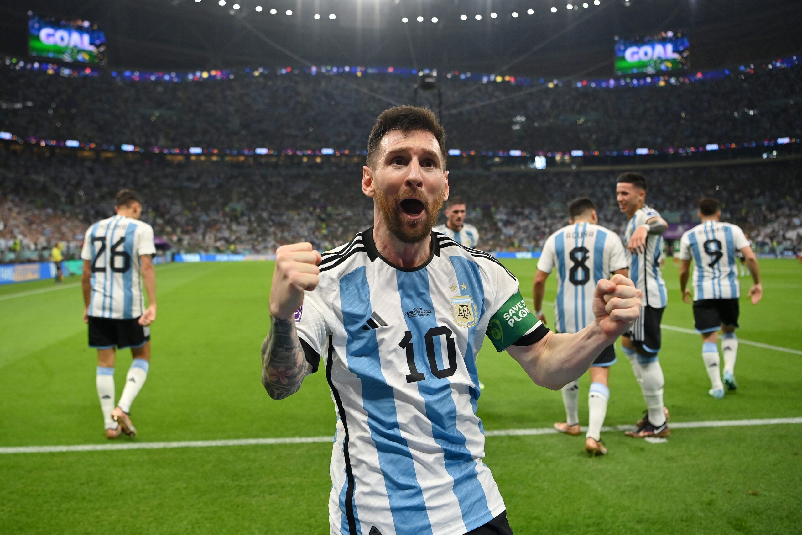 messi taking picture with fan 0060