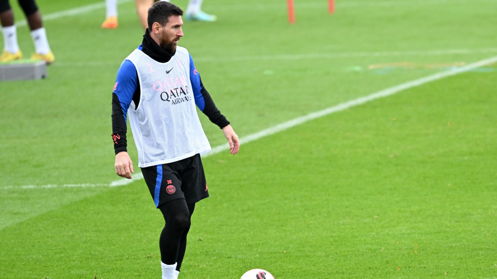 messi taking picture with fan 0093