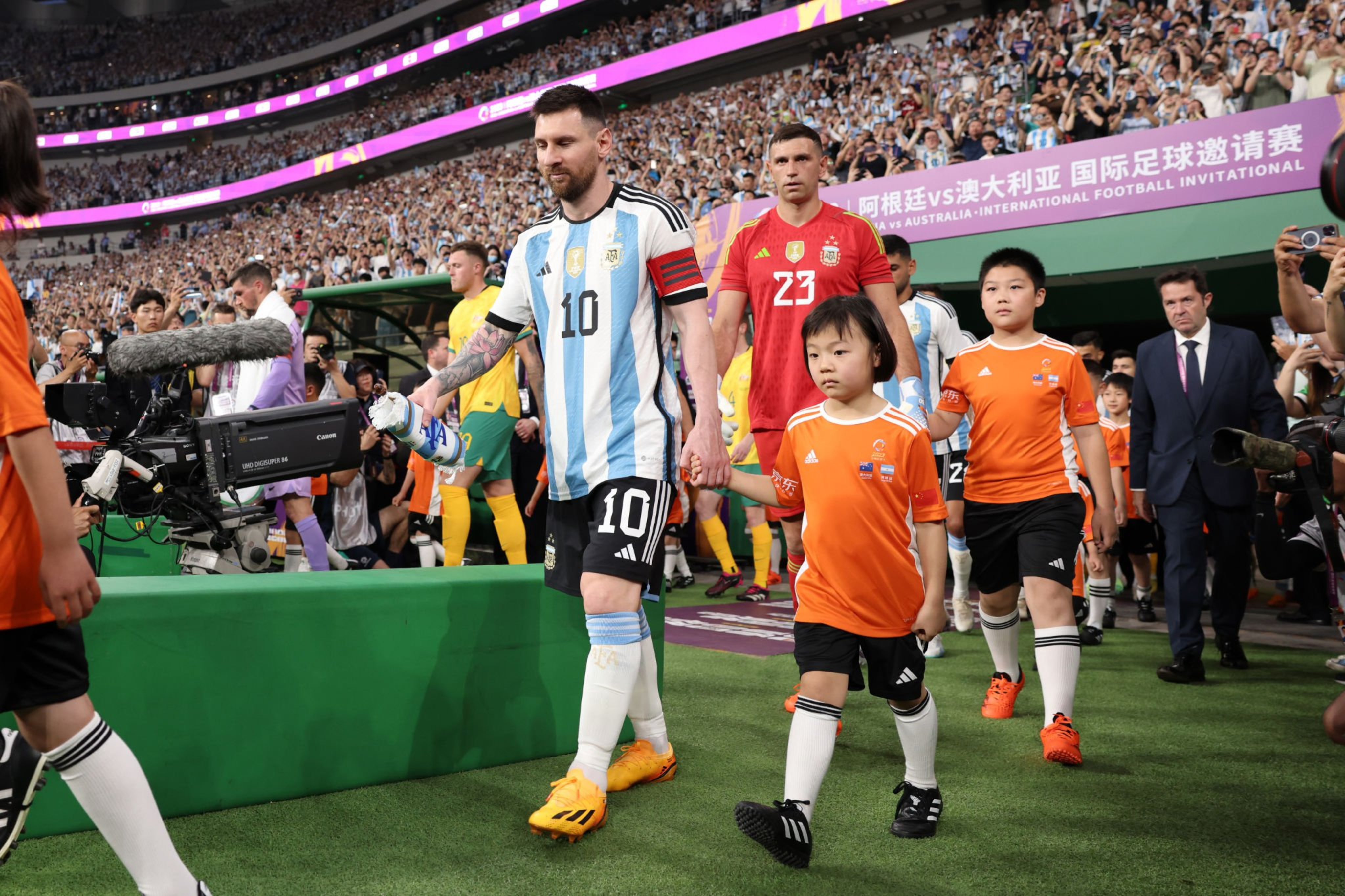 messi vs australia 0027