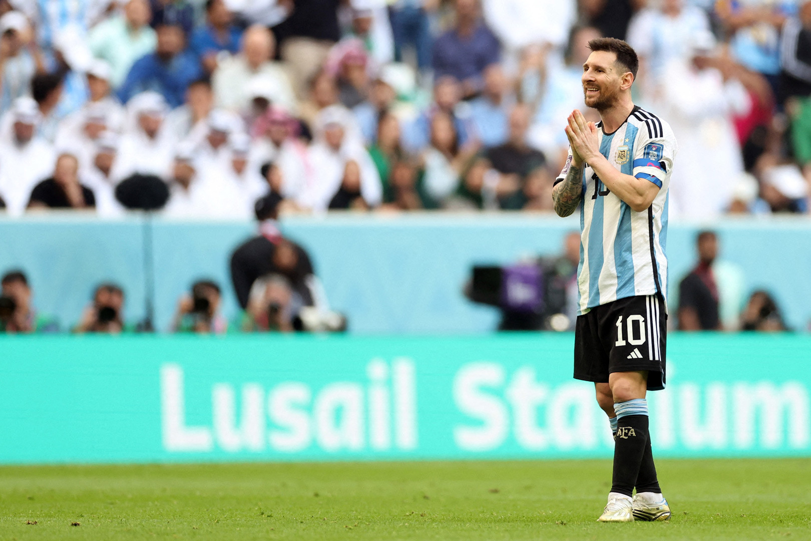 messi vs mexico 0035