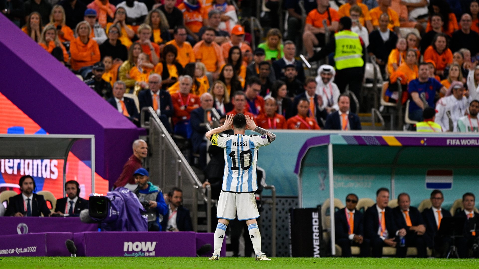 messi vs netherlands pic 0019