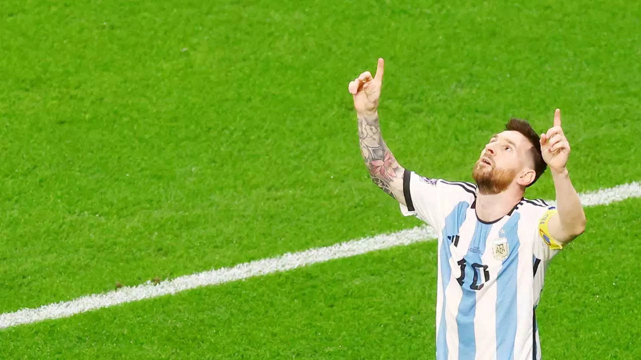 messi vs netherlands pic 0040