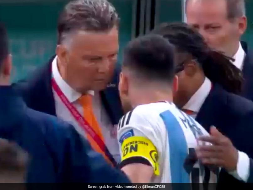 messi vs netherlands pic 0045