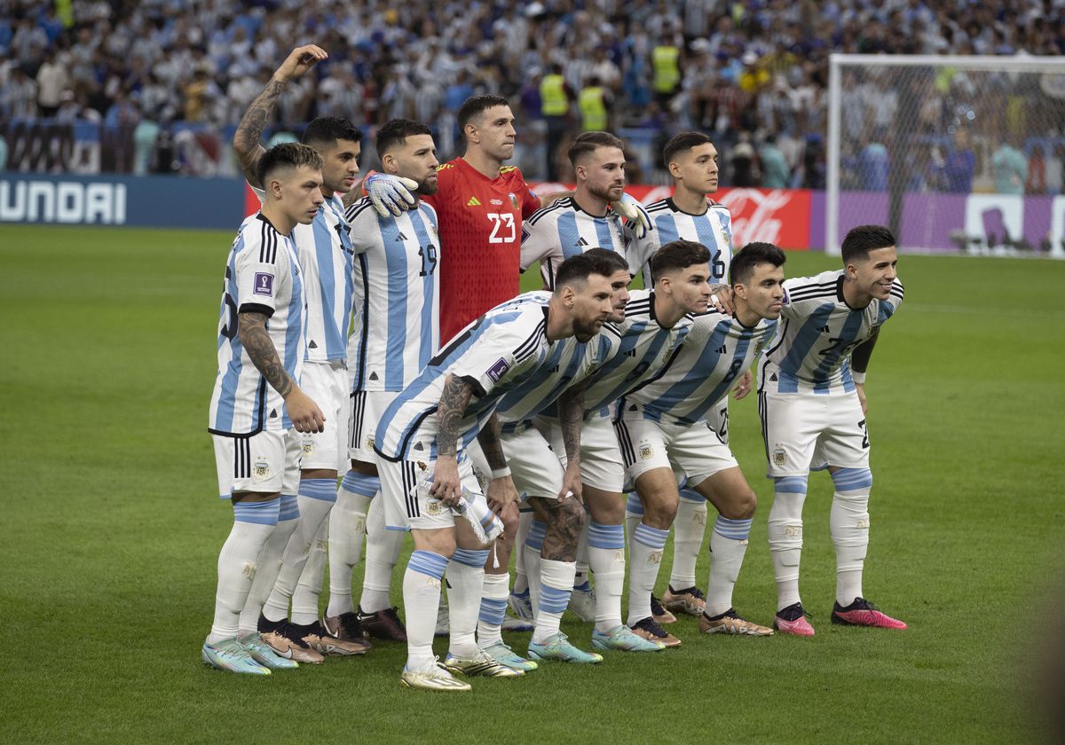 messi vs netherlands pic 0095