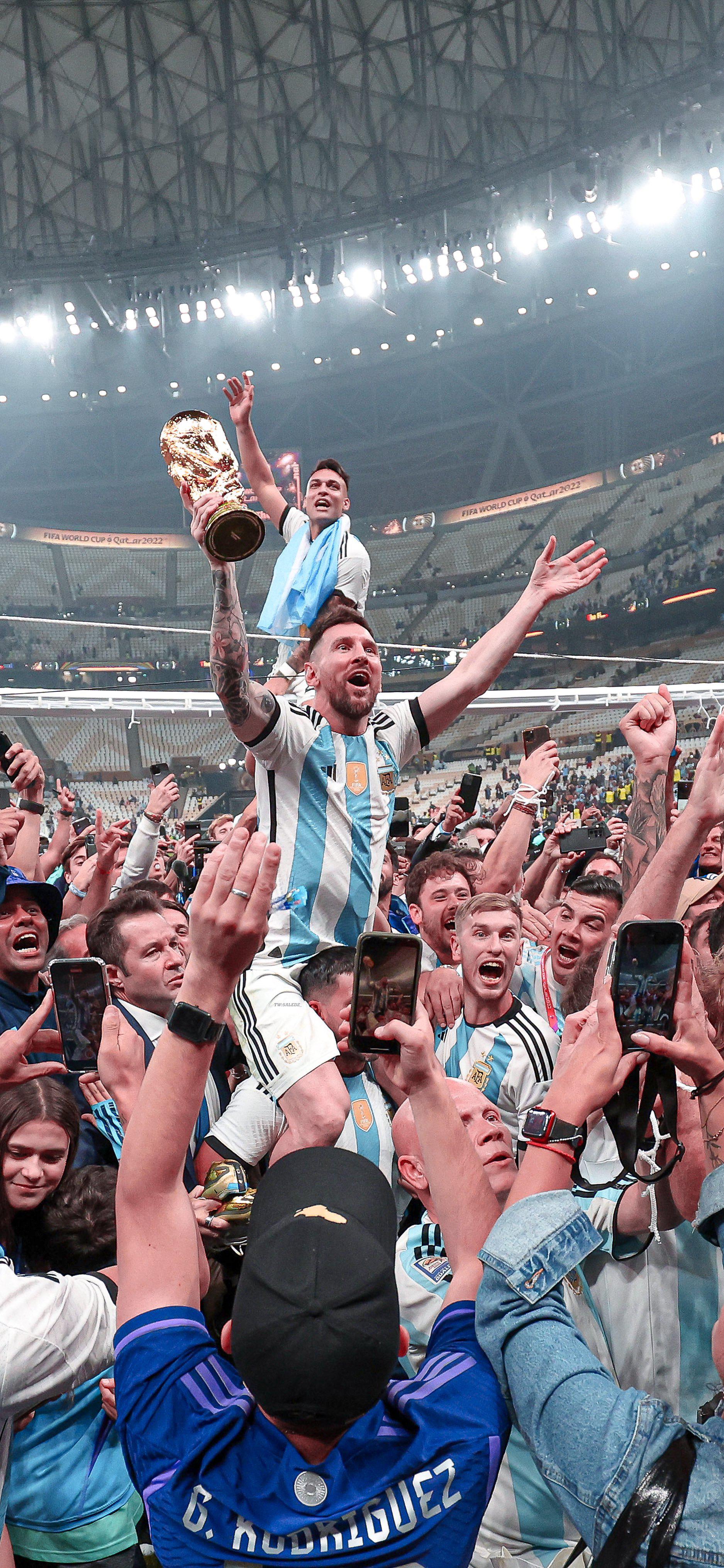 messi world cup trophy wallpaper 0014