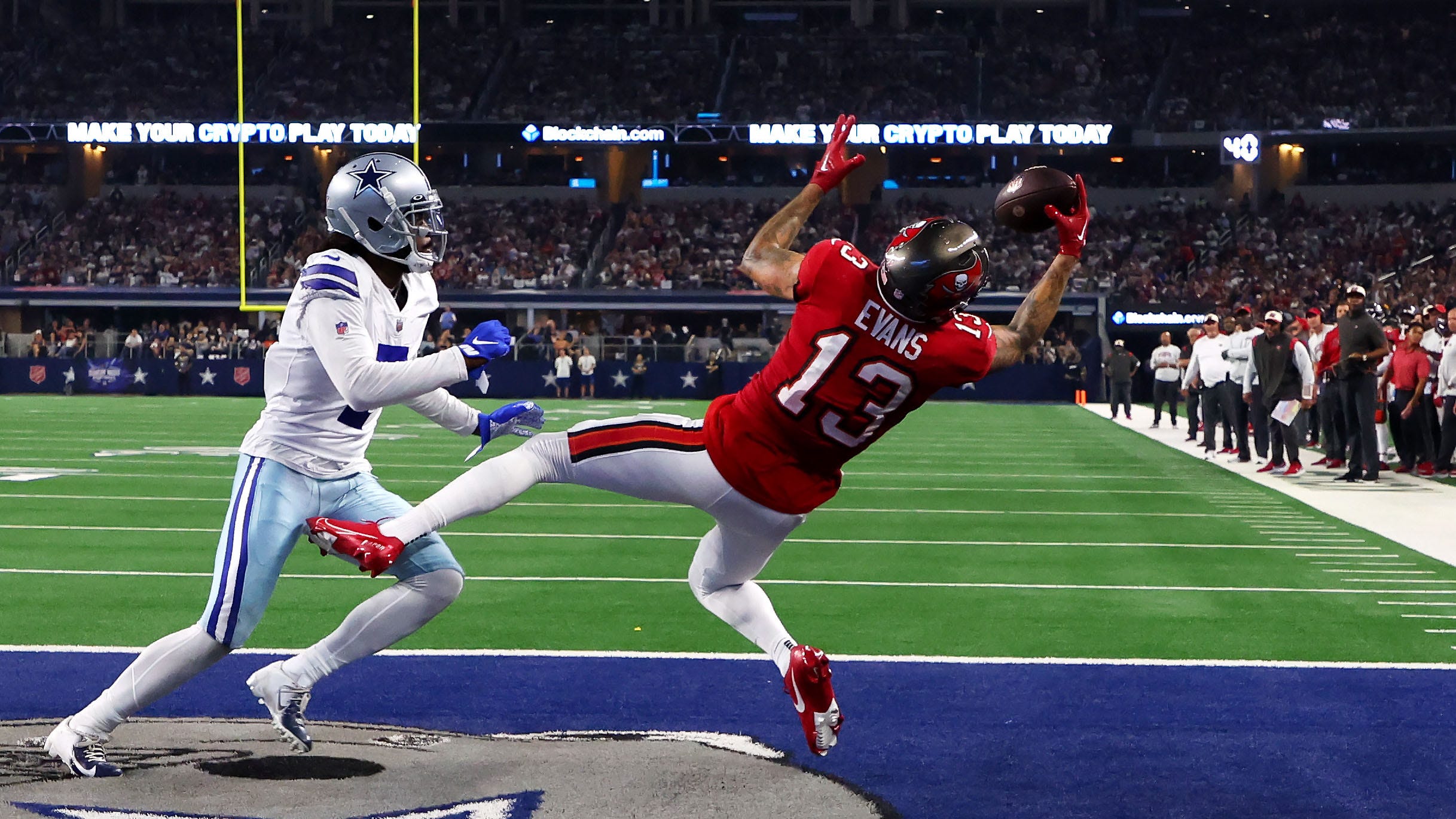 mike evans highlight