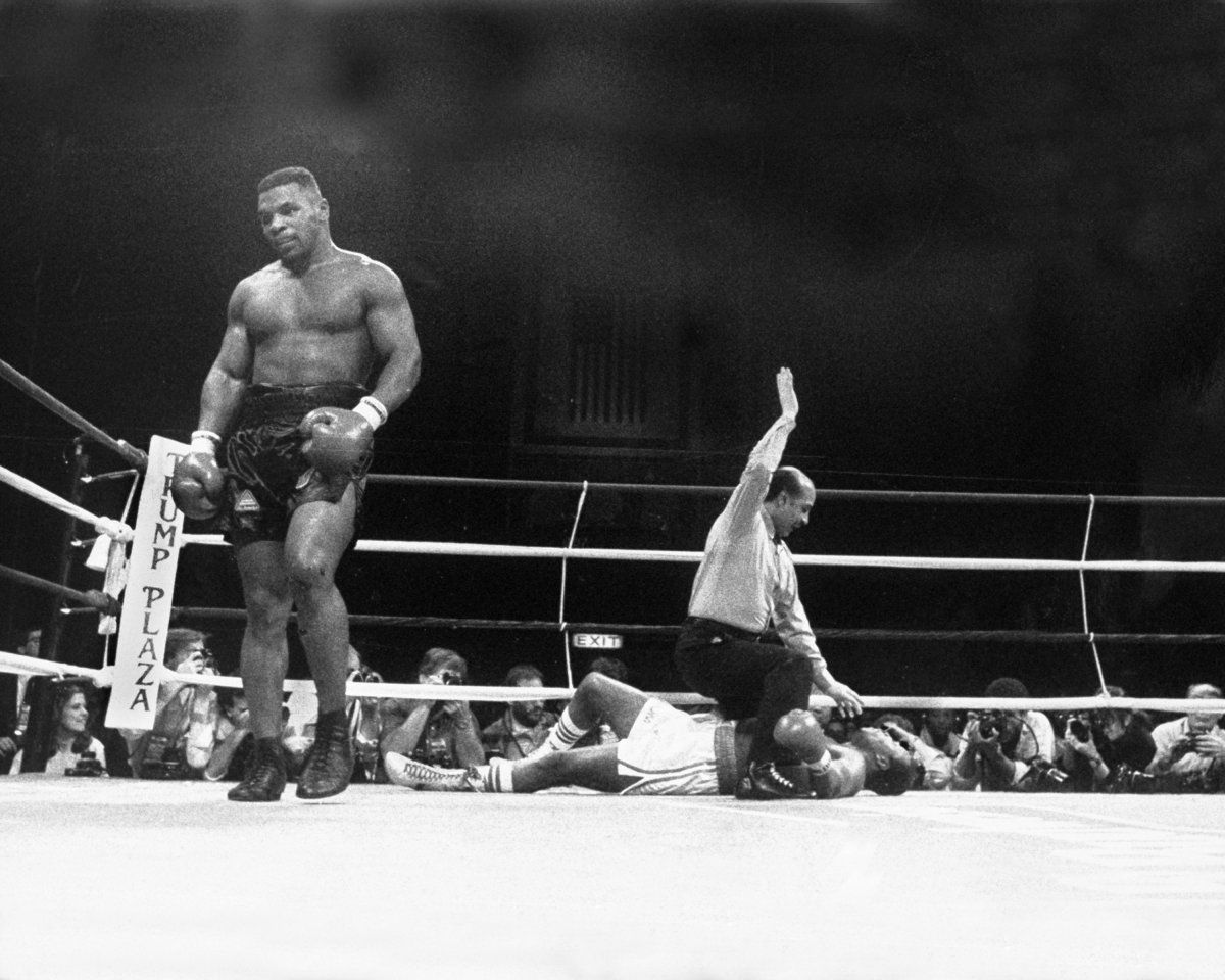 Mike Tyson 1989 highlights.