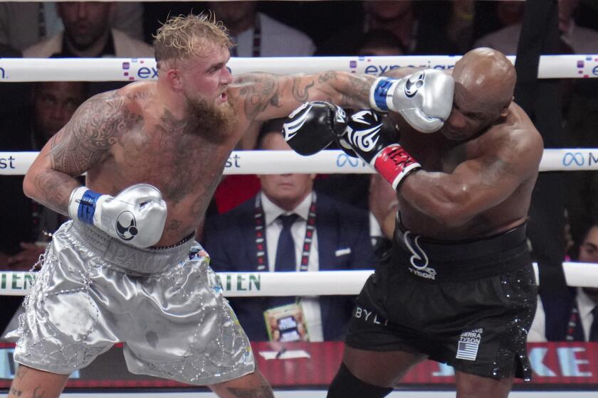 mike tyson and mitch green 0041