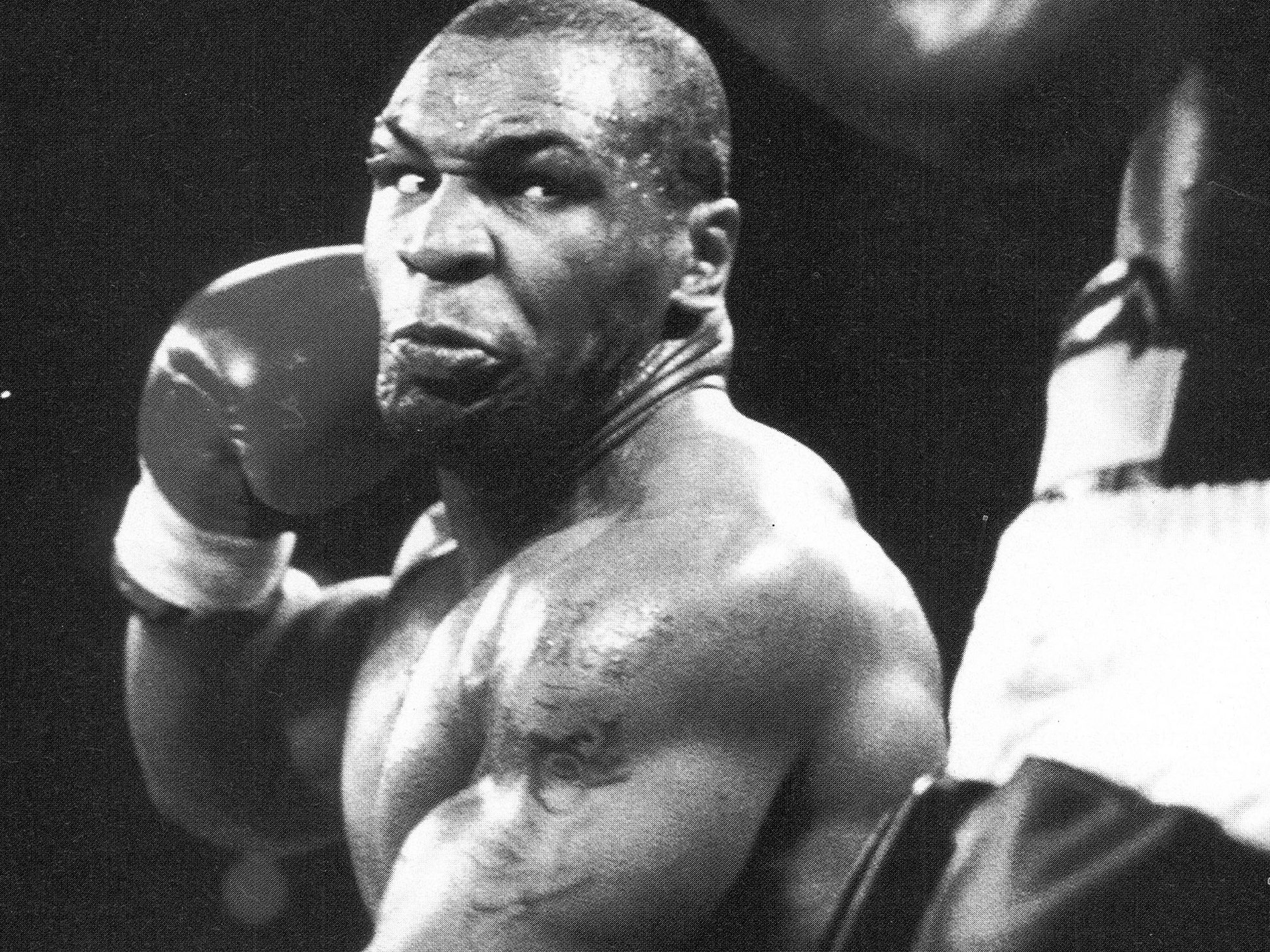 mike tyson black and white photo 0014