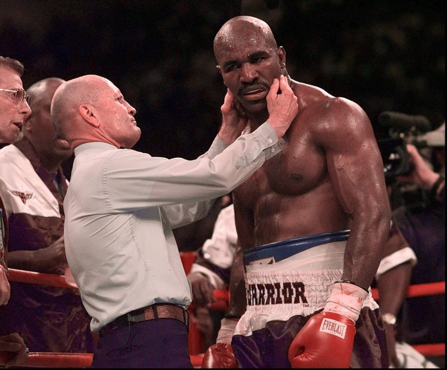 mike tyson bites holyfield ear video 0012