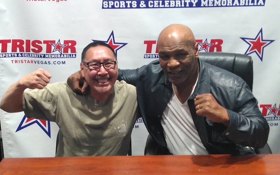 mike tyson bites holyfield ear video 0038