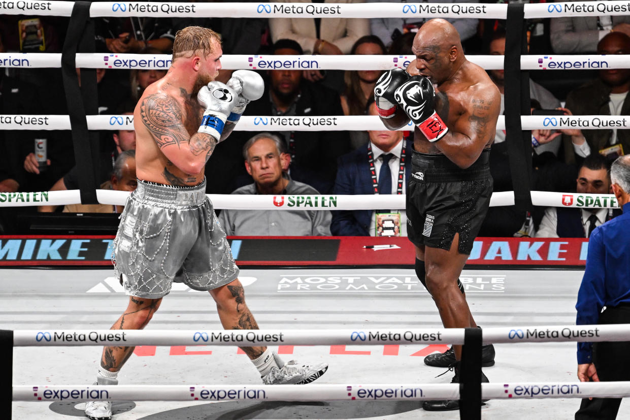 mike tyson bites holyfield ear video 0044
