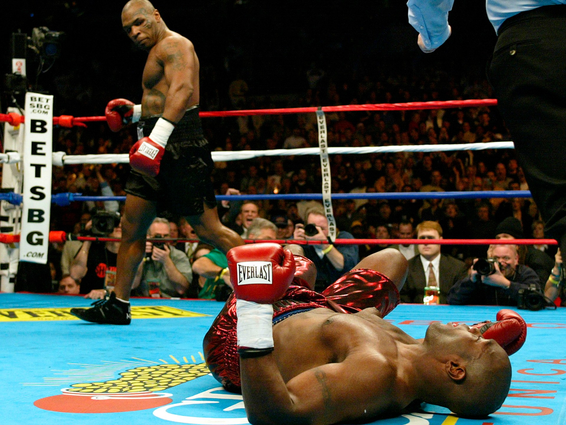 mike tyson knocked out 0017