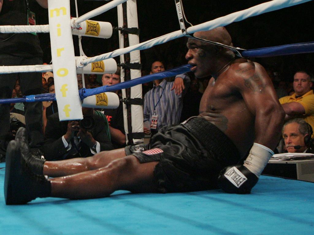 mike tyson knocked out 0023