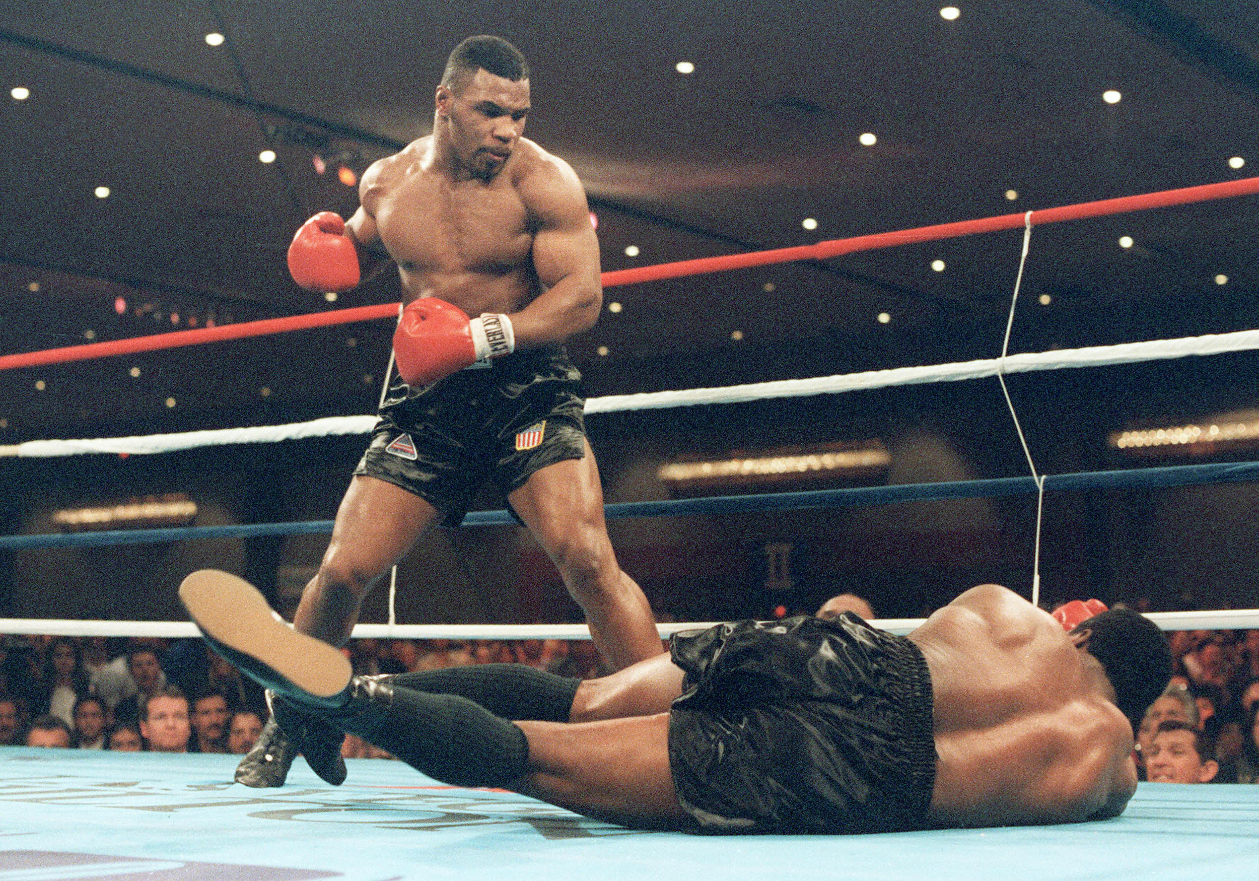 mike tyson knocked out 0025