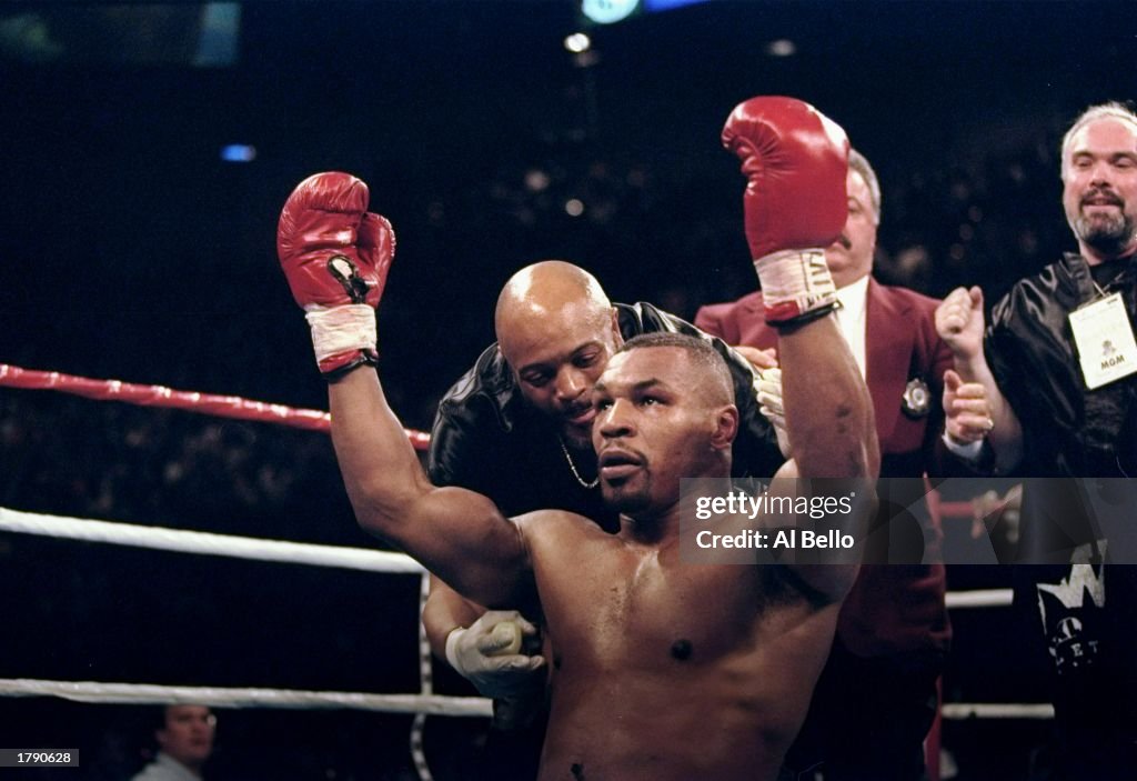 mike tyson knocked out 0043