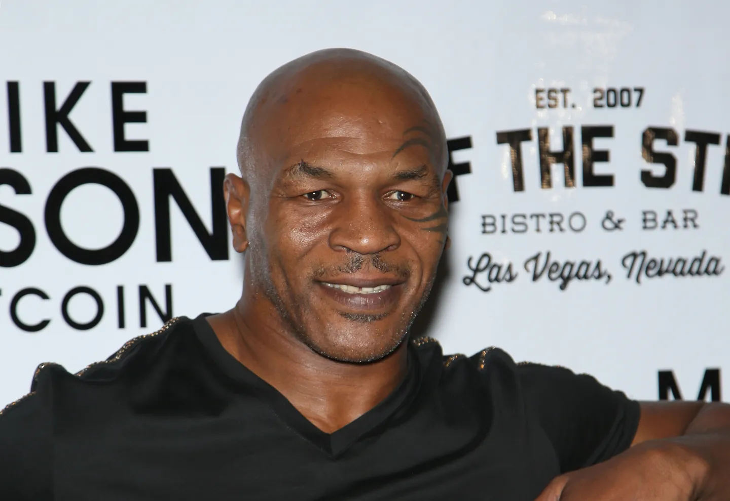 mike tyson bites holyfield ear video 0043