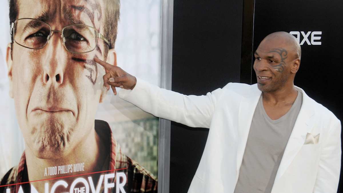 mike tyson bites holyfield ear video 0021