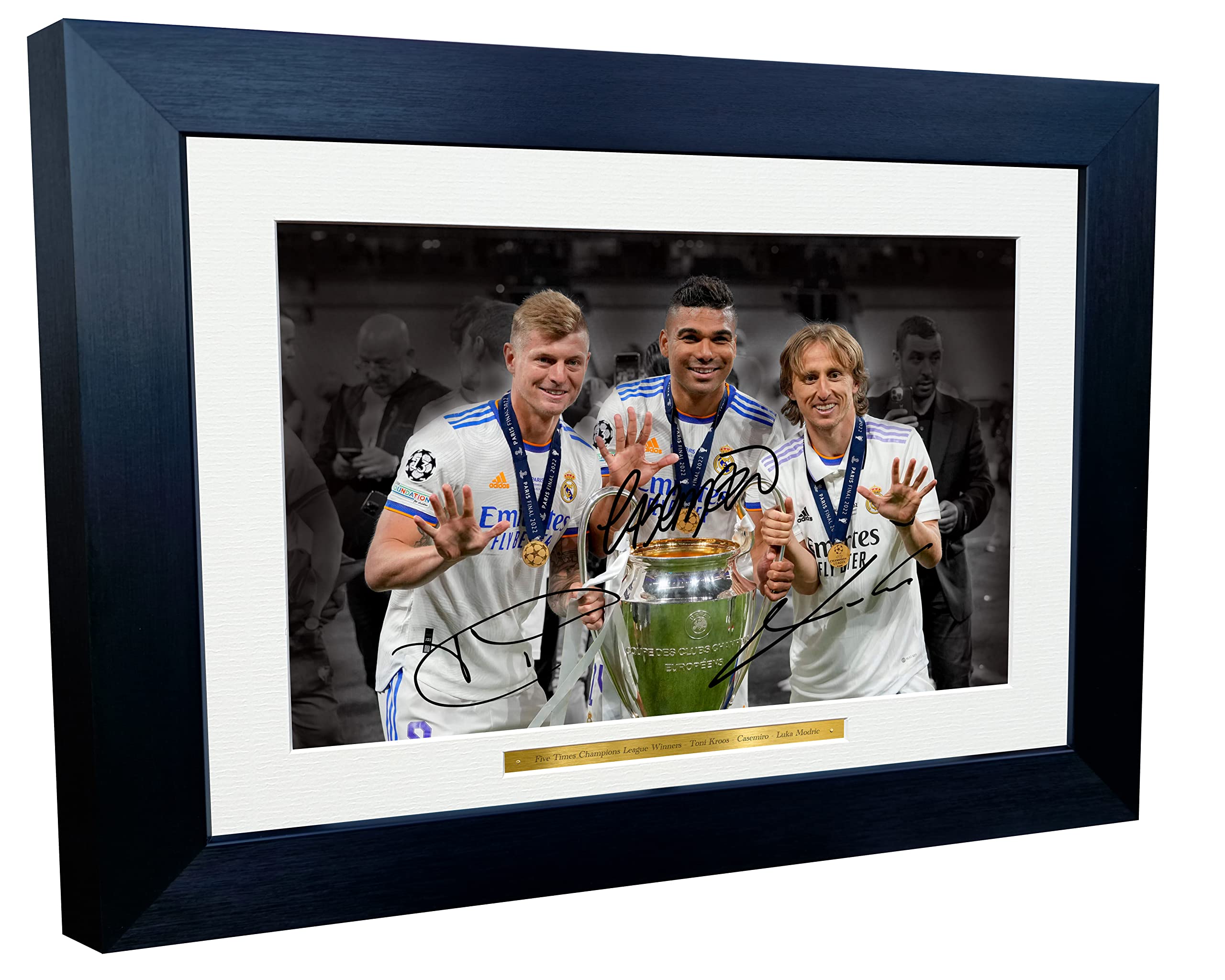 modric kroos casemiro 0025