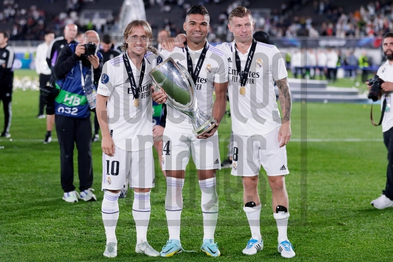 modric kroos casemiro 0045