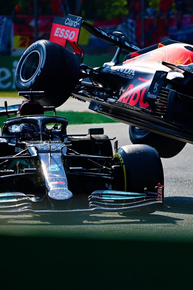 monza 2021 crash 0039