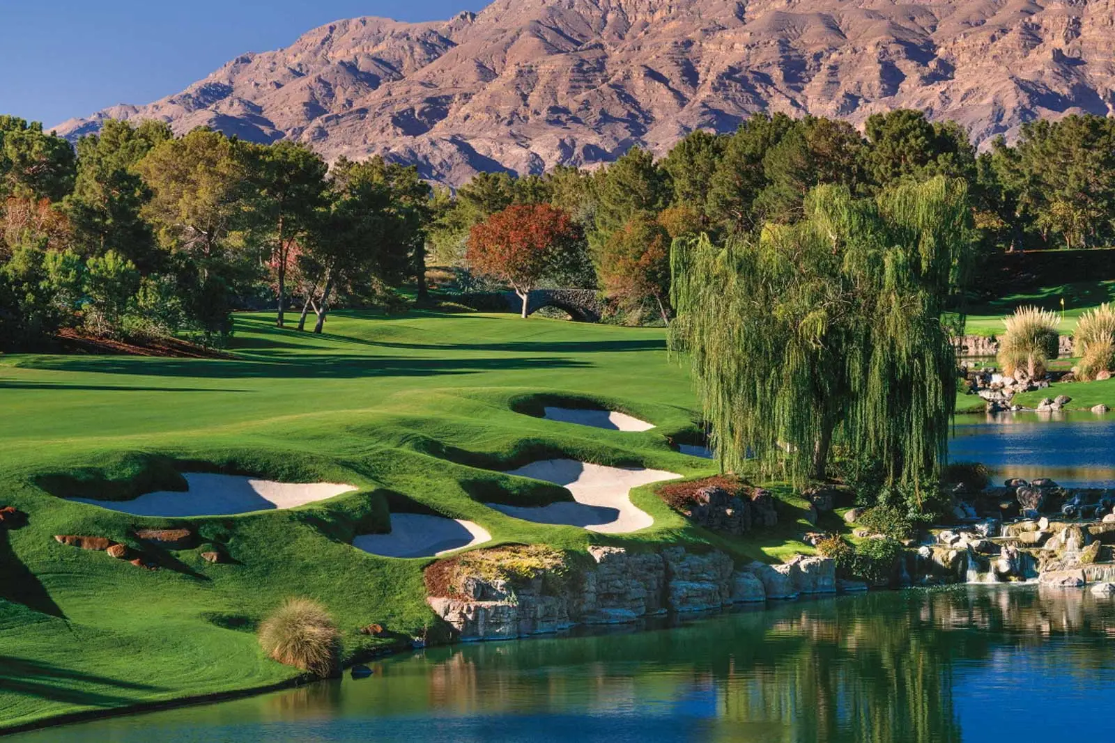 Most famous golf courses in the world 0035