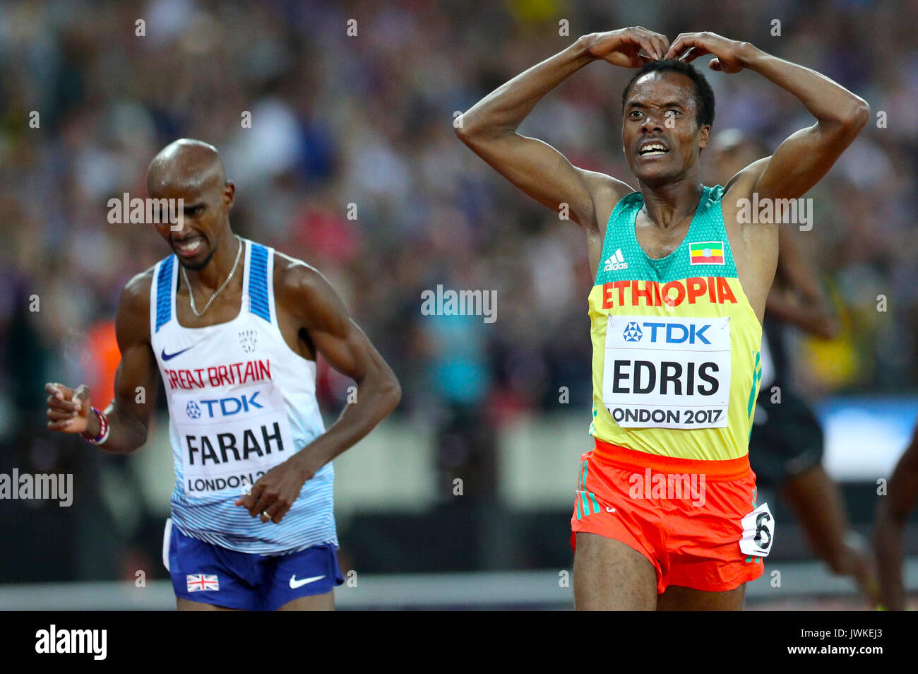 muktar farah 0016