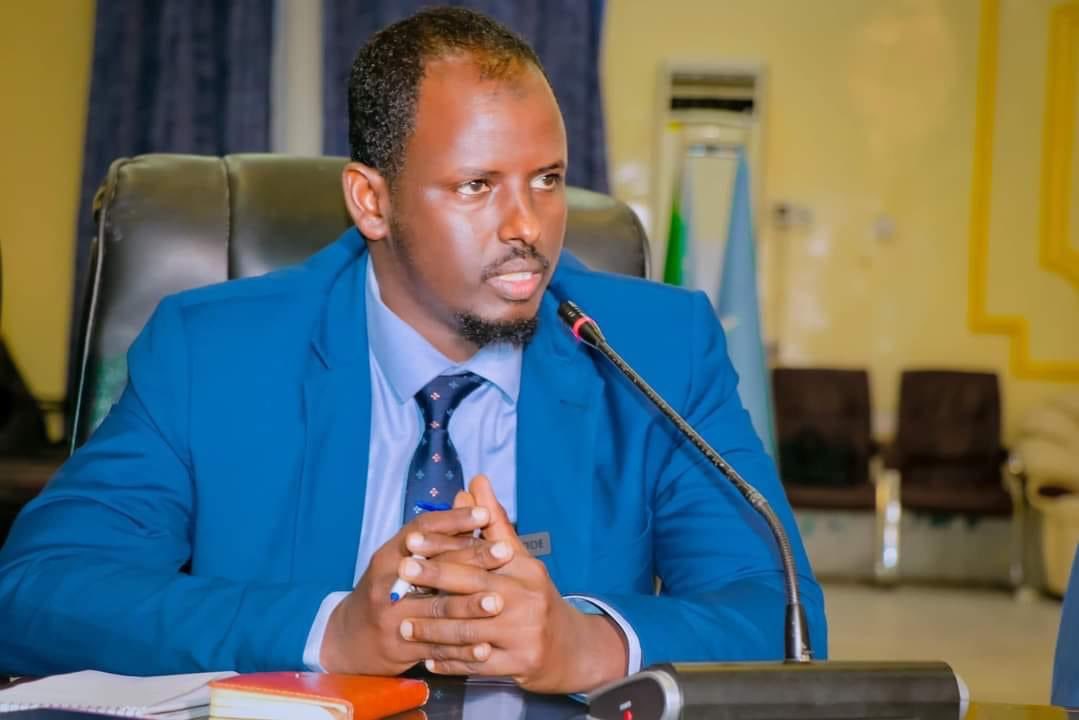 muktar farah 0025