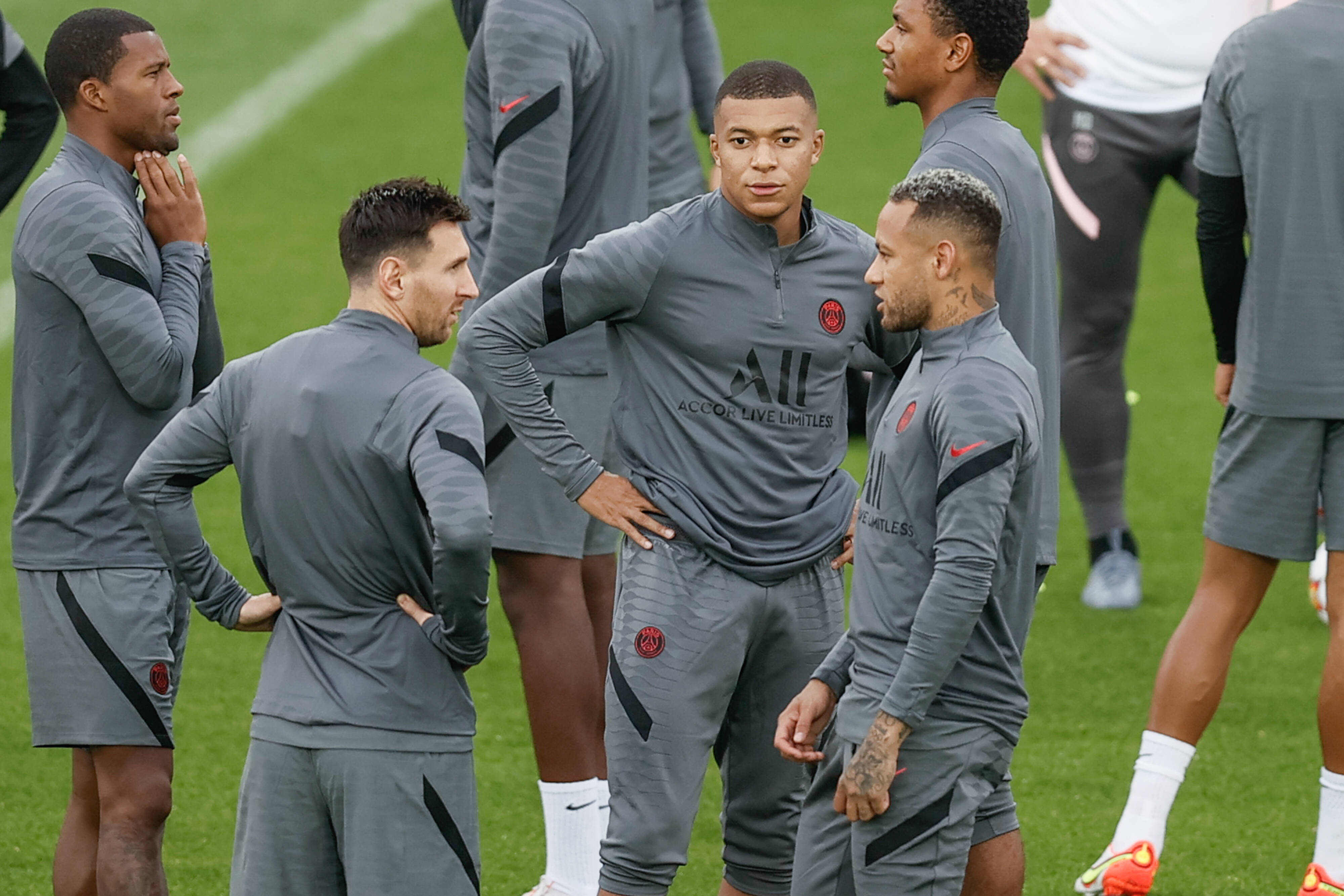 neymar and mbappe and messi 0061
