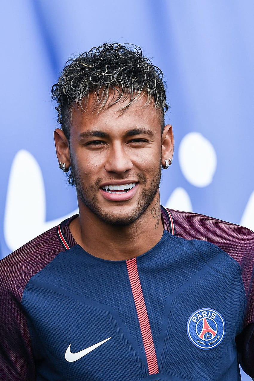 Neymar charming smiles