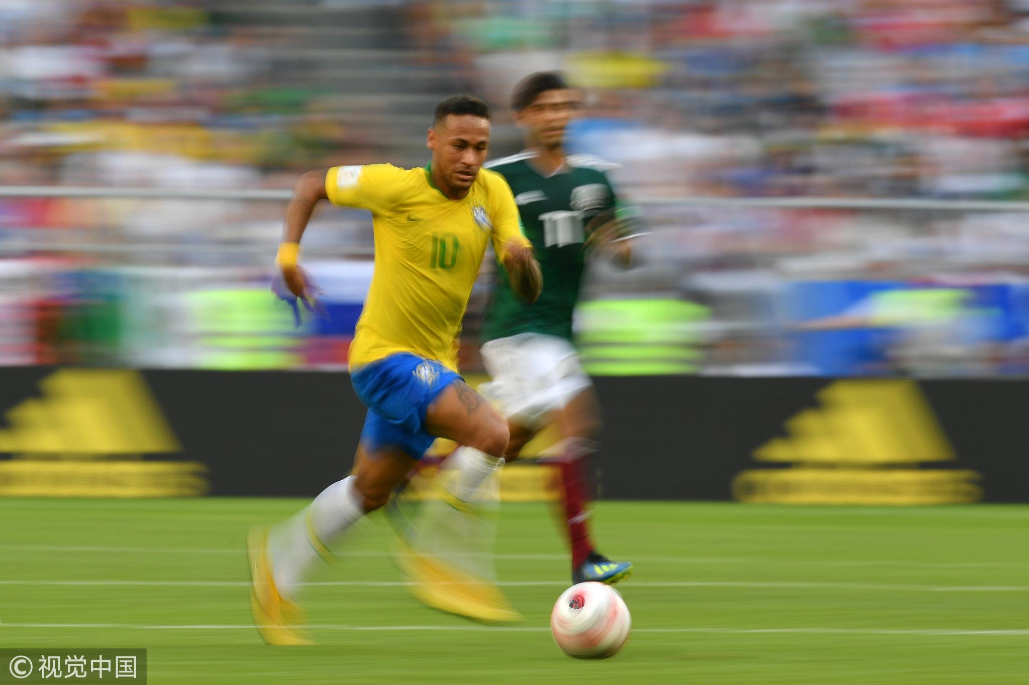 Neymar playing style