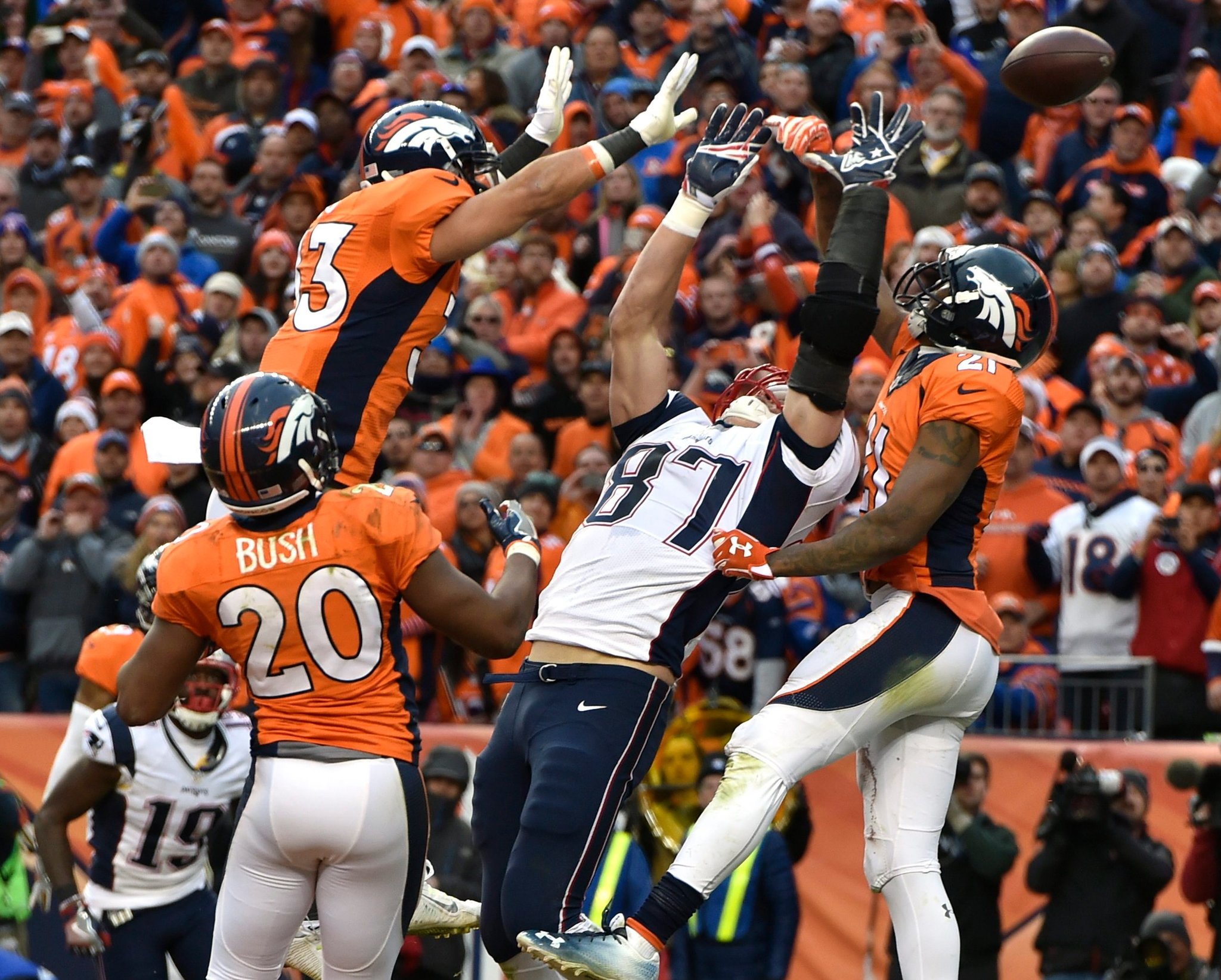 NFL playoffs Patriots Broncos 2016