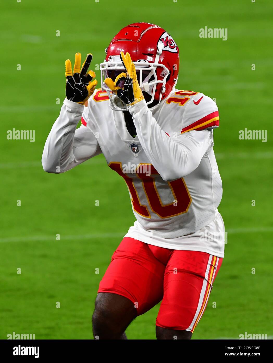 nfl tyreek hill wallpaper 0017