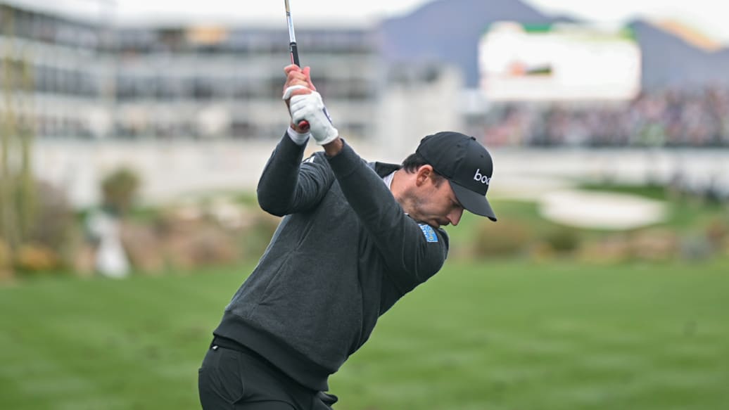 nick taylor putt to win 0039