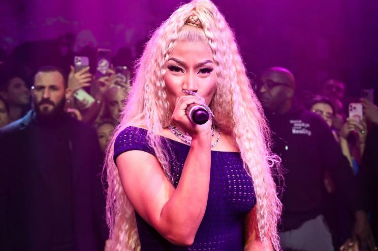 nicki minaj halftime show 0042