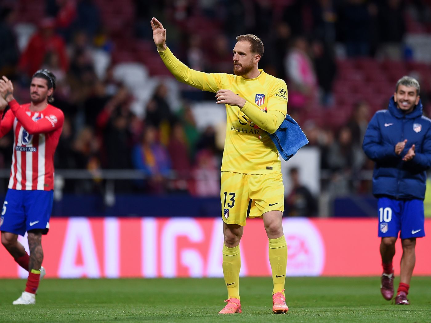 Oblak best saves