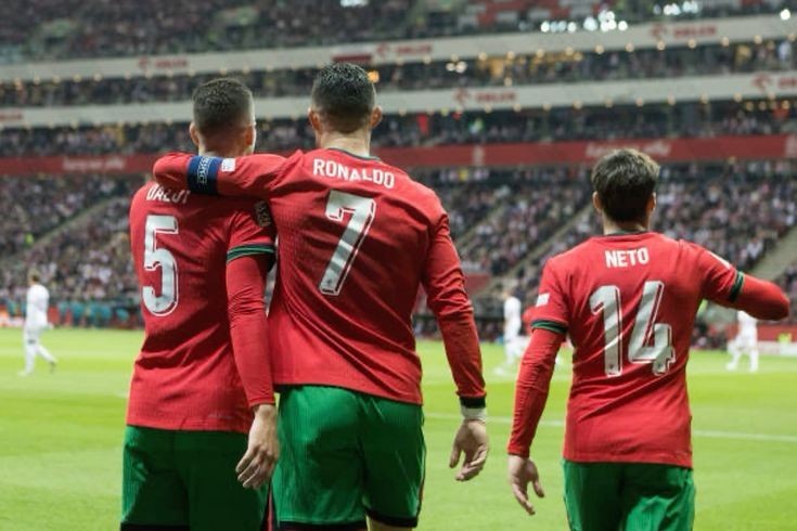 ochoa and ronaldo 0019