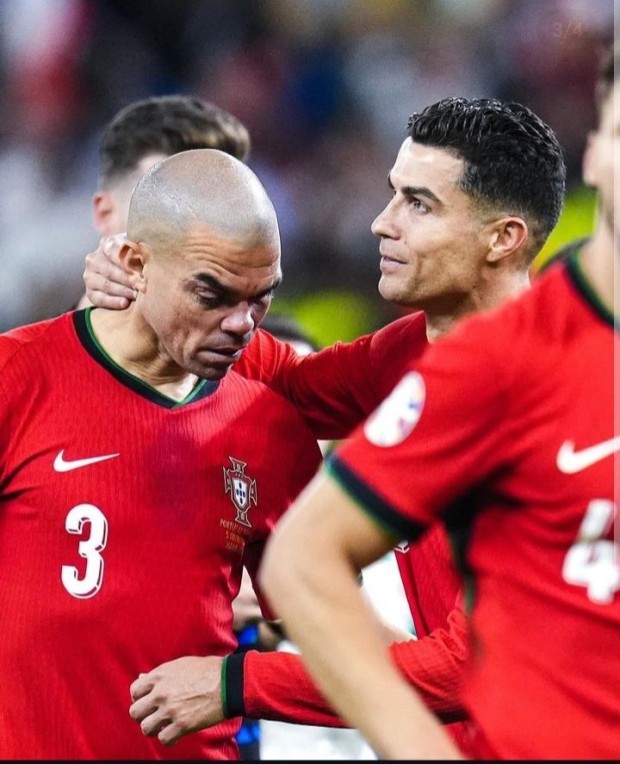 ochoa and ronaldo 0039