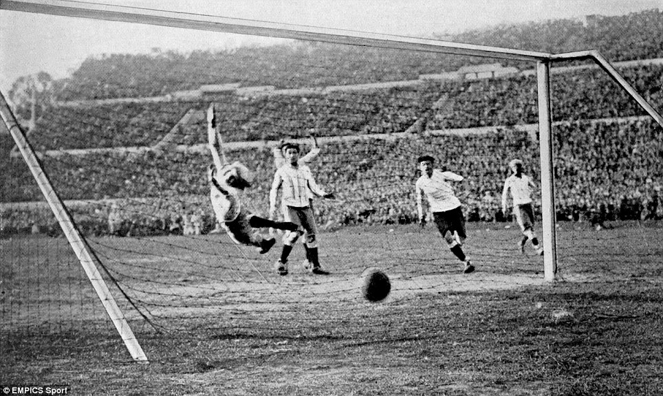 old football photos 0037