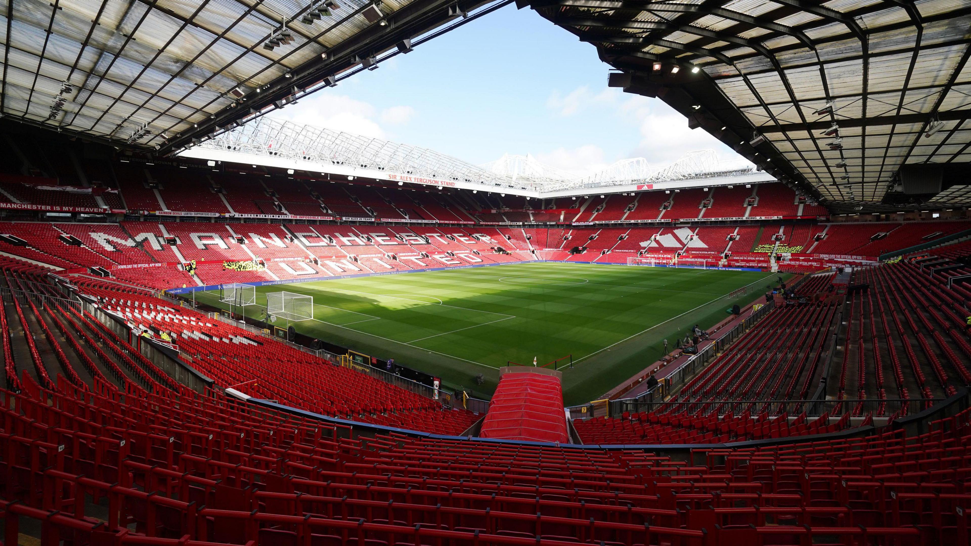 Old Trafford 0012